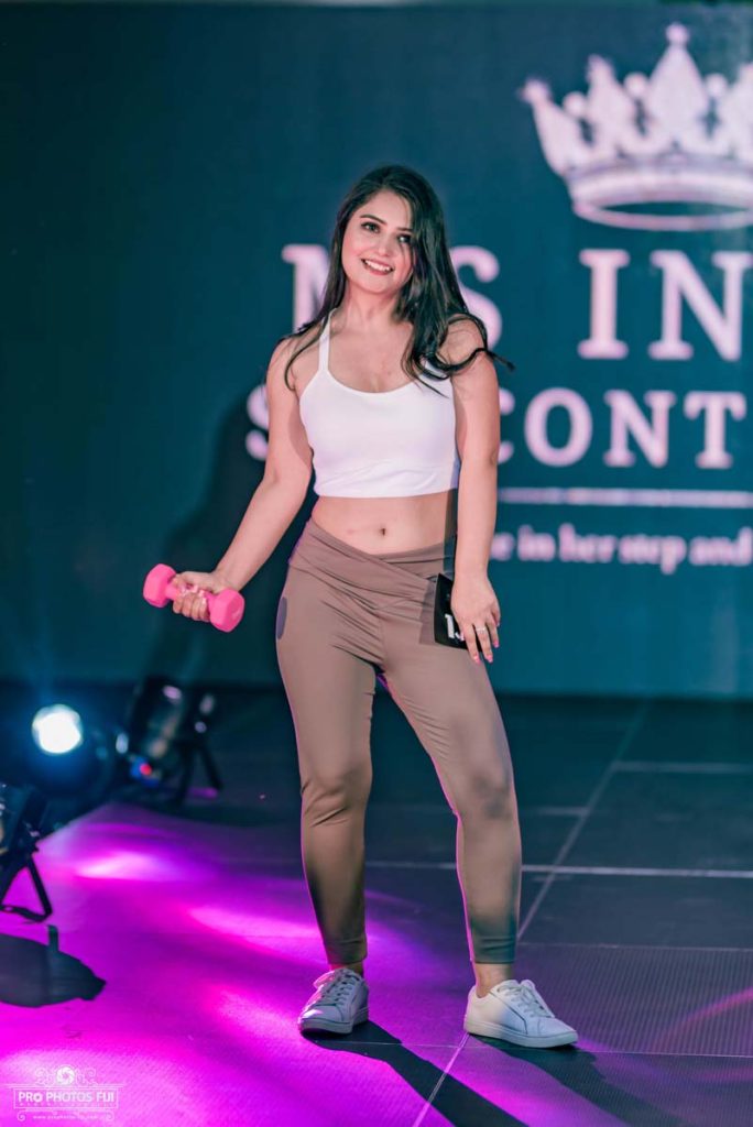 Fashion / Modeling
